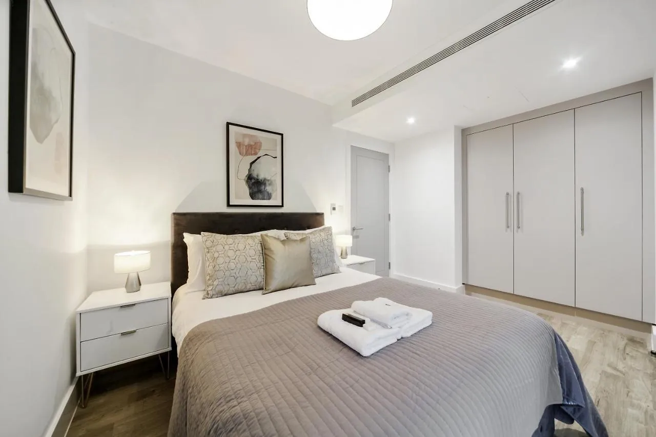 Executive Apartments In Bermondsey Free Wifi & Aircon By City Stay Aparts London