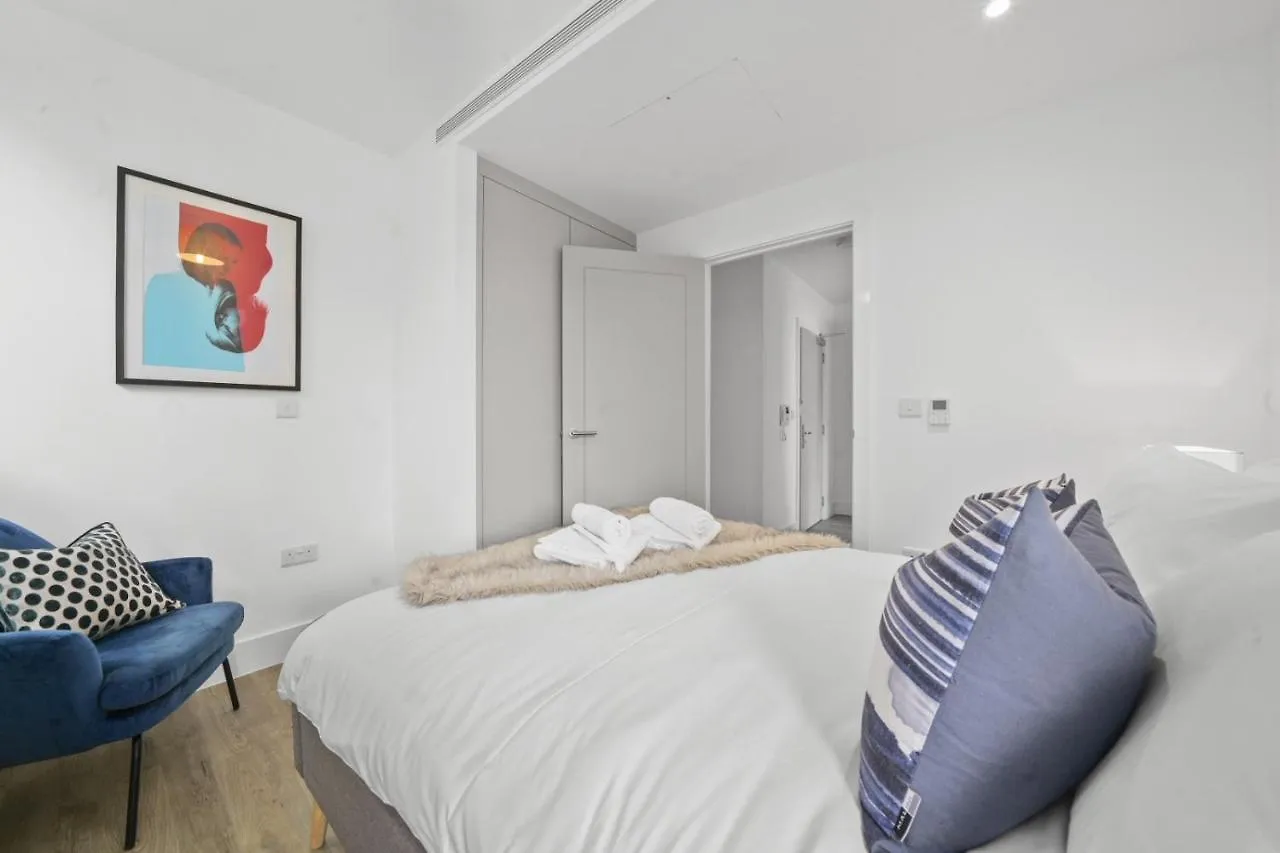 Executive Apartments In Bermondsey Free Wifi & Aircon By City Stay Aparts London