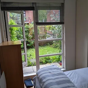 Apartment Rotherhithe Near Park And River, London